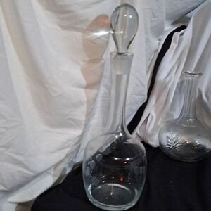 Vintage etched sherry bottle hand blown cr9